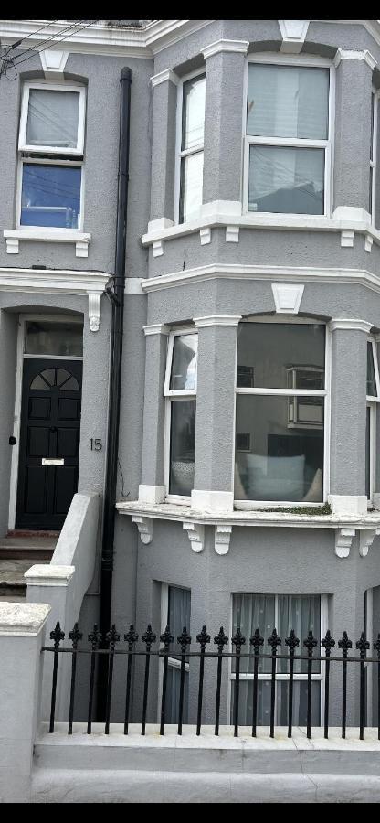 Charming, Bright, Hilltop Apartment. Hastings Exterior foto